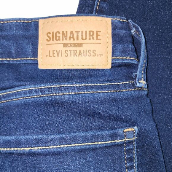 Levi Strauss Signature Gold Mid-Rise Skinny Jeans Sz 4S - Picture 6 of 13